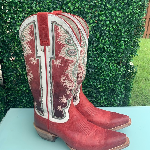 Red Cowboy Boots - Picture 2 of 5